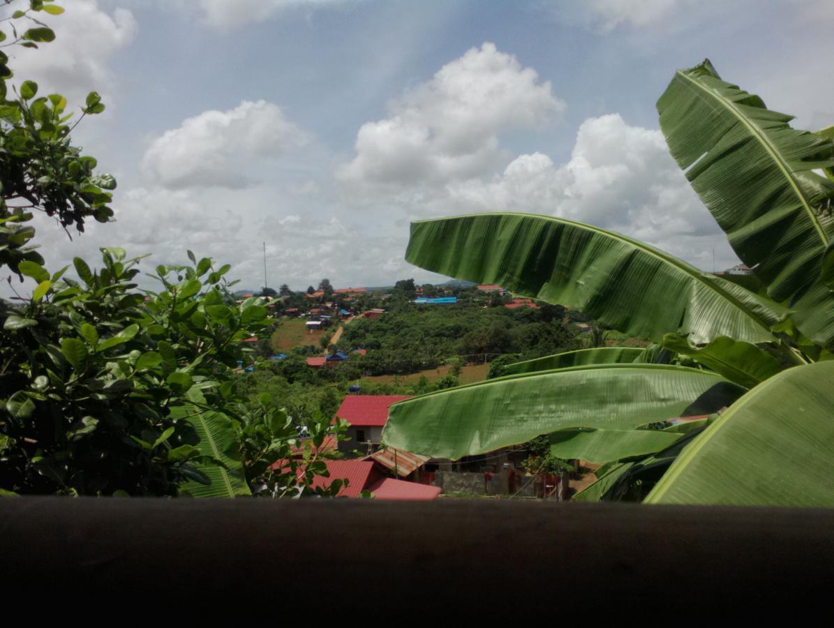 Tree Lodge Banlung Esterno foto