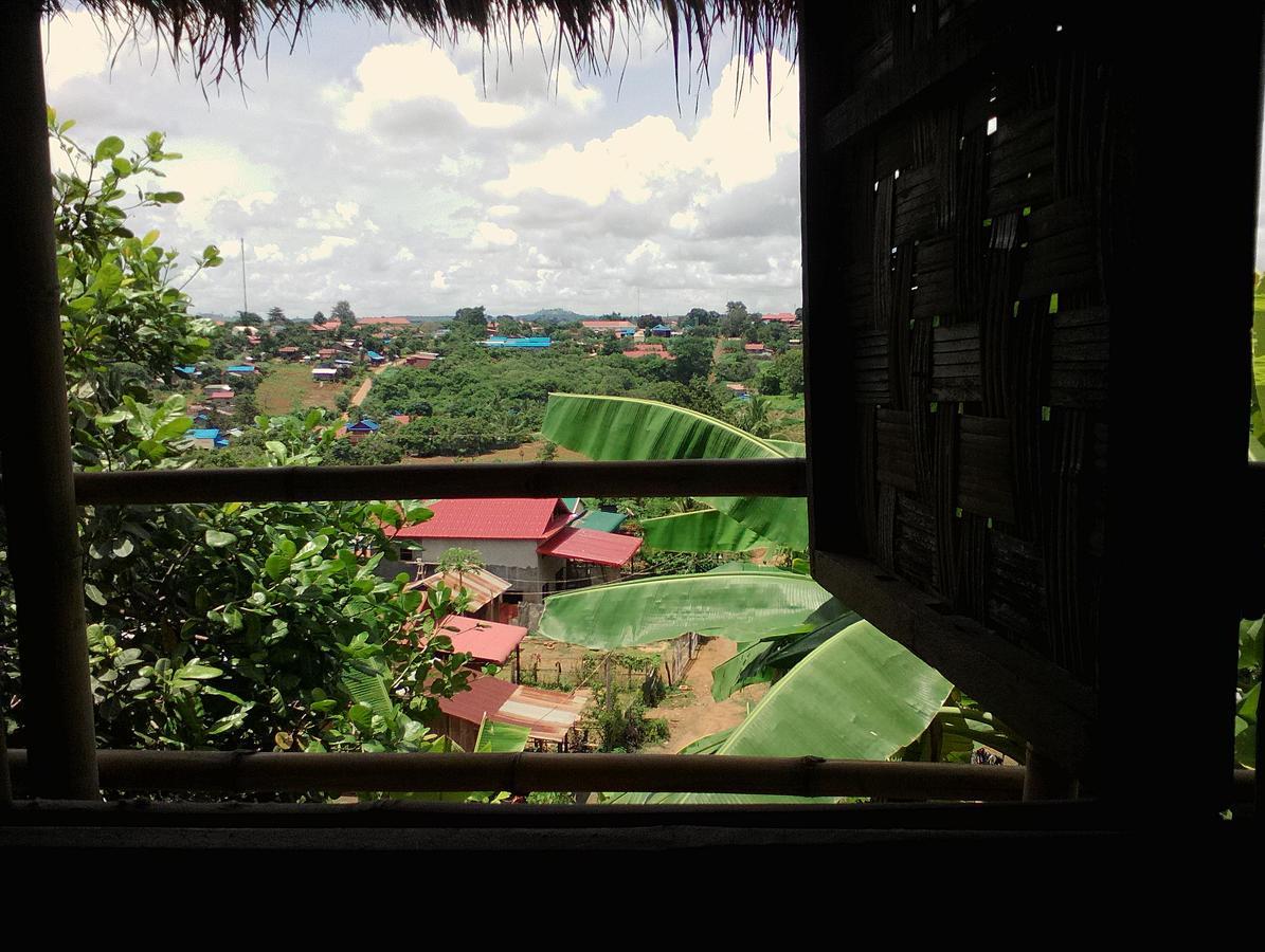 Tree Lodge Banlung Esterno foto